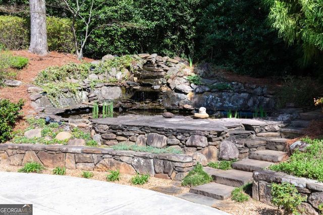 1155 Crest Valley Drive NW, Sandy Springs, GA 30327