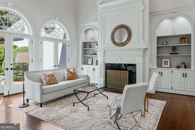 1155 Crest Valley Drive NW, Sandy Springs, GA 30327