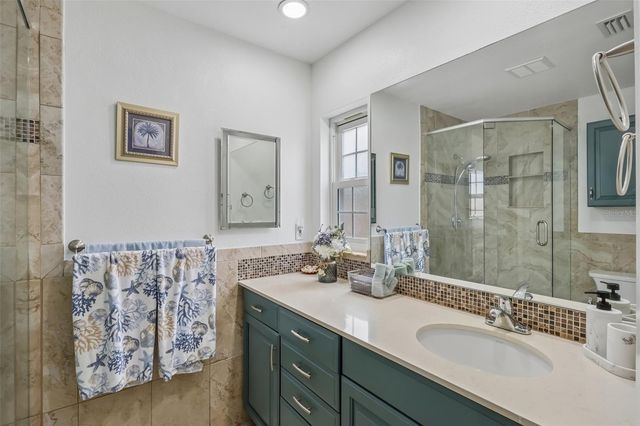 13801 87TH AVENUE, Seminole, FL 33776