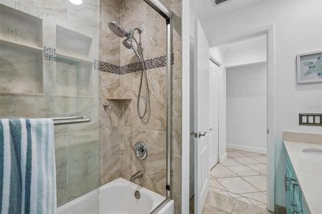 13801 87TH AVENUE, Seminole, FL 33776