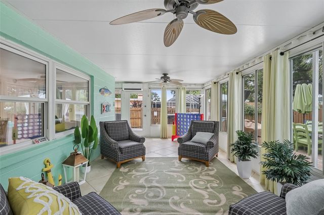 13801 87TH AVENUE, Seminole, FL 33776