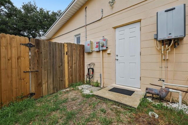 13801 87TH AVENUE, Seminole, FL 33776