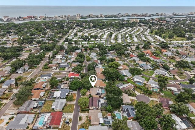 13801 87TH AVENUE, Seminole, FL 33776