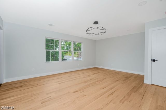 2810 Beatty St, Piscataway Twp., NJ 08854