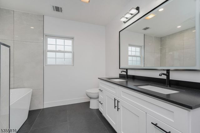 2810 Beatty St, Piscataway Twp., NJ 08854