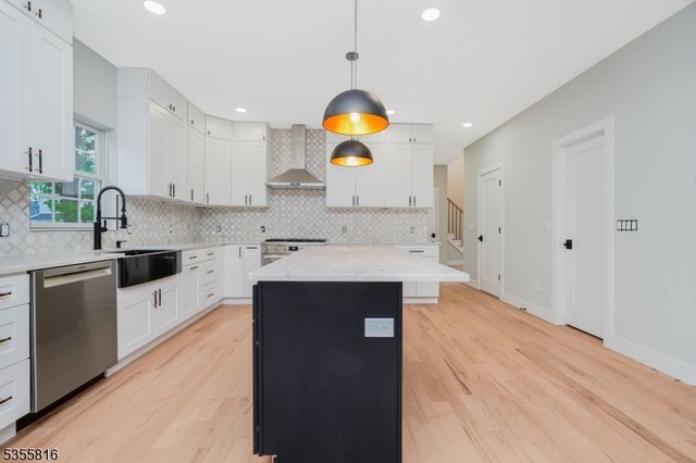 2810 Beatty St, Piscataway Twp., NJ 08854