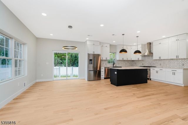 2810 Beatty St, Piscataway Twp., NJ 08854