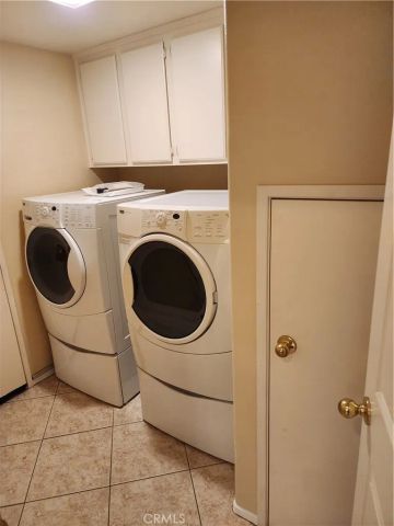 3410 E Glastonbury Lane A, Orange, CA 92869