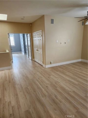 3410 E Glastonbury Lane A, Orange, CA 92869