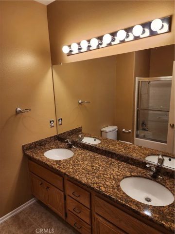 3410 E Glastonbury Lane A, Orange, CA 92869