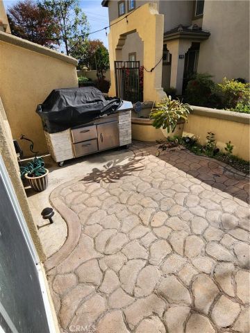 3410 E Glastonbury Lane A, Orange, CA 92869