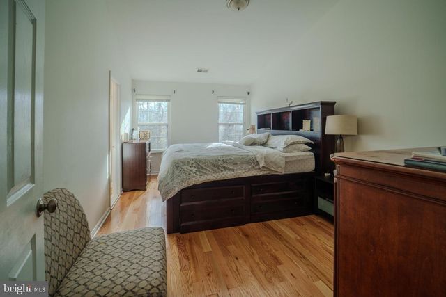 16785 CAPON TREE LN, Woodbridge, VA 22191