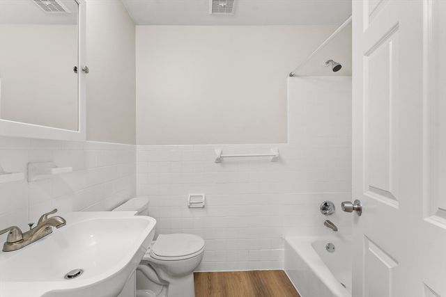 175 Clare Ave B3, Boston, MA 02136