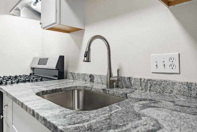 175 Clare Ave B3, Boston, MA 02136