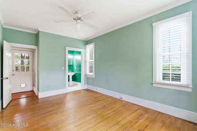 1411 Hawthorne Road, Wilmington, NC 28403