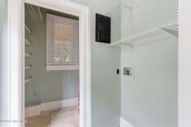 1411 Hawthorne Road, Wilmington, NC 28403
