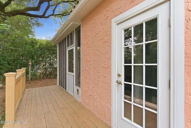1411 Hawthorne Road, Wilmington, NC 28403