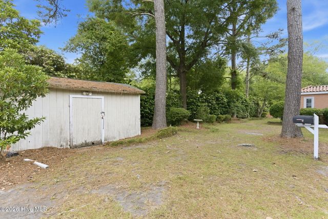 1411 Hawthorne Road, Wilmington, NC 28403