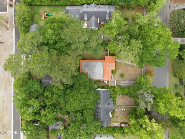 1411 Hawthorne Road, Wilmington, NC 28403