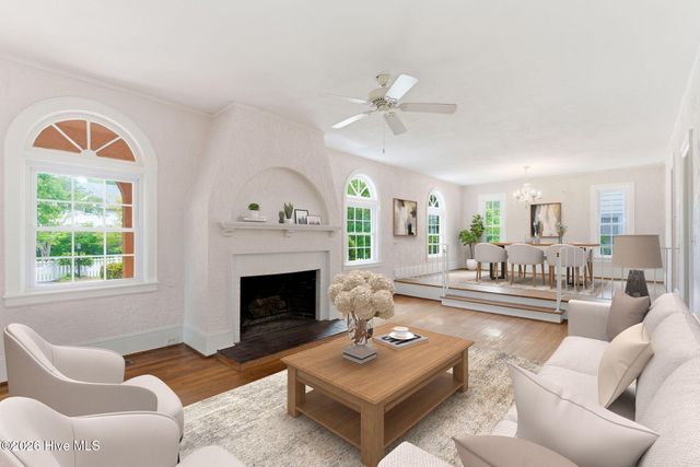 1411 Hawthorne Road, Wilmington, NC 28403