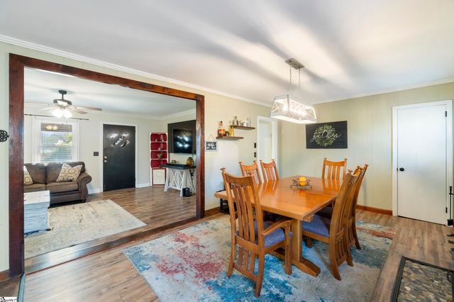 214 Lakeview Terrace, Simpsonville, SC 29681