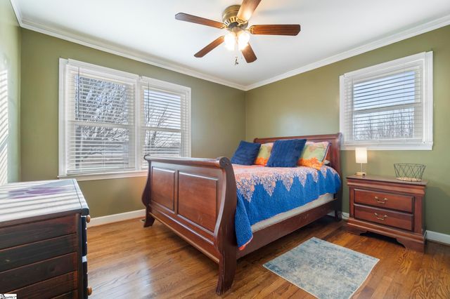 214 Lakeview Terrace, Simpsonville, SC 29681