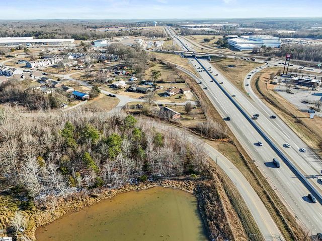 214 Lakeview Terrace, Simpsonville, SC 29681