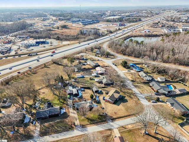 214 Lakeview Terrace, Simpsonville, SC 29681