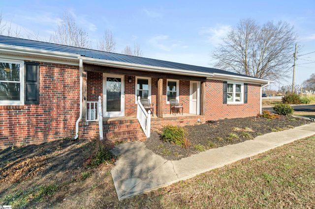 214 Lakeview Terrace, Simpsonville, SC 29681