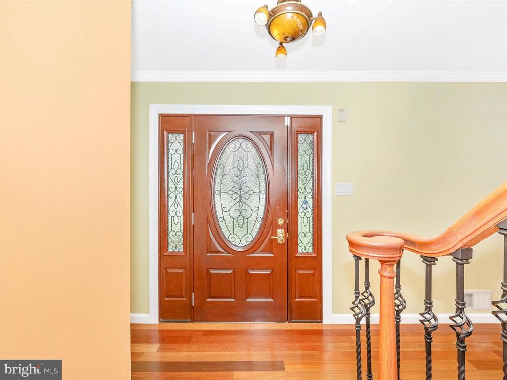 11603 MILBERN DR, Potomac, MD 20854