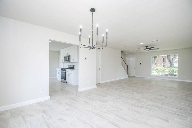 23131 N Waterlake Drive, Richmond, TX 77406