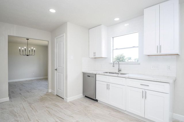 23131 N Waterlake Drive, Richmond, TX 77406