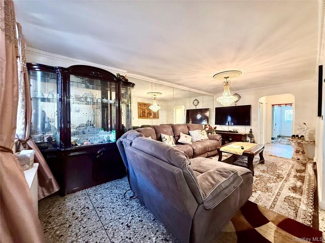 66-05 Garfield Avenue, Woodside, NY 11377