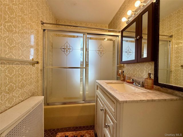 66-05 Garfield Avenue, Woodside, NY 11377