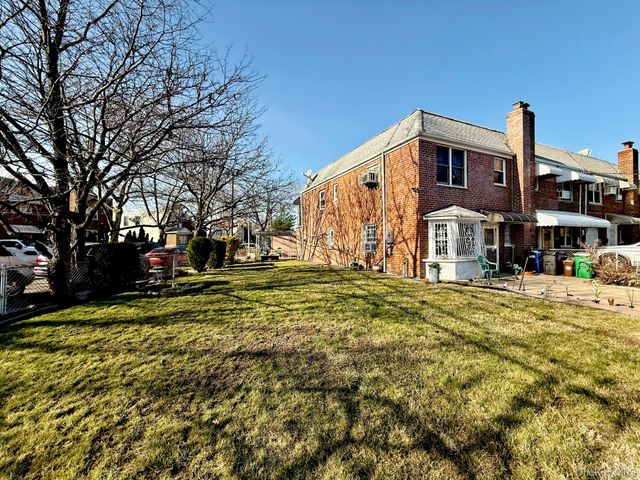 66-05 Garfield Avenue, Woodside, NY 11377