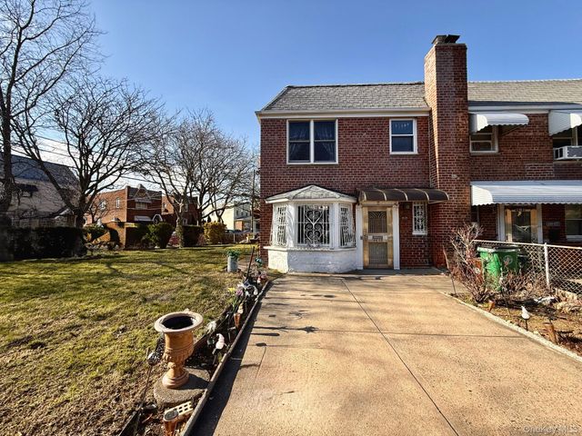 66-05 Garfield Avenue, Woodside, NY 11377