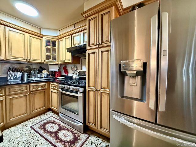 66-05 Garfield Avenue, Woodside, NY 11377