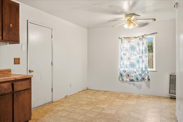 185 E Fantz Avenue, Fresno, CA 93706