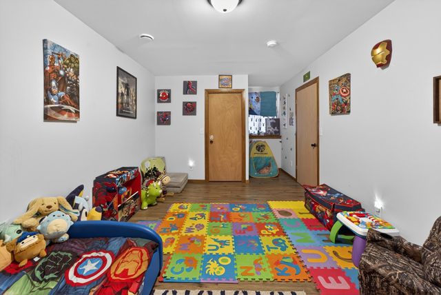 2871 320th Avenue NW, Cambridge, MN 55008