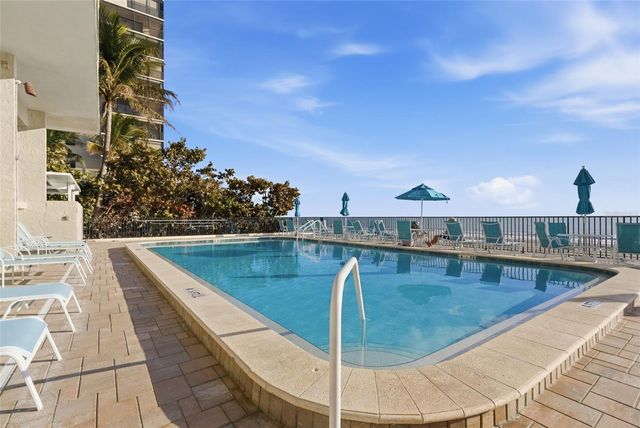 15462 GULF BOULEVARD 406, Madeira Beach, FL 33708