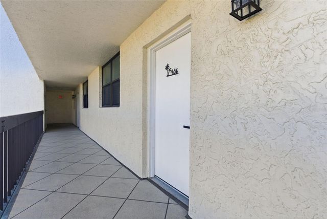 15462 GULF BOULEVARD 406, Madeira Beach, FL 33708