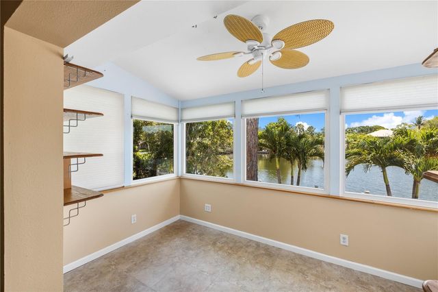 914 CARLTON ROAD, Tarpon Springs, FL 34689