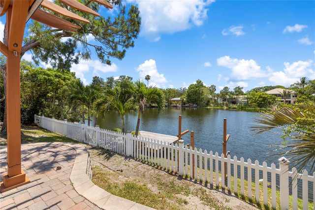 914 CARLTON ROAD, Tarpon Springs, FL 34689