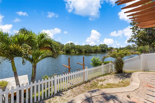 914 CARLTON ROAD, Tarpon Springs, FL 34689
