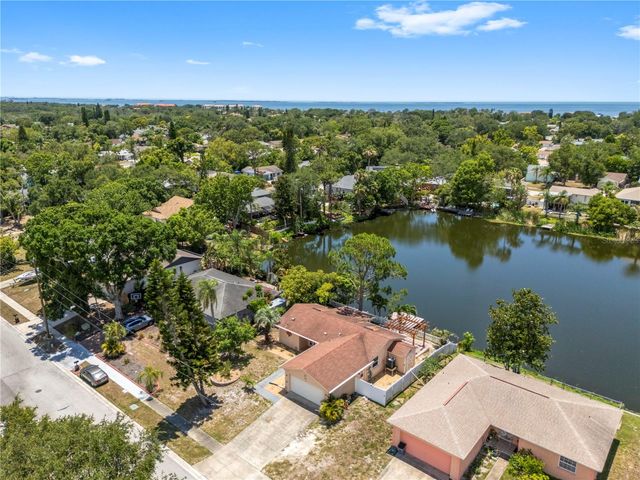 914 CARLTON ROAD, Tarpon Springs, FL 34689