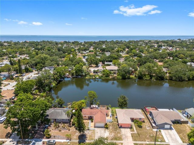 914 CARLTON ROAD, Tarpon Springs, FL 34689