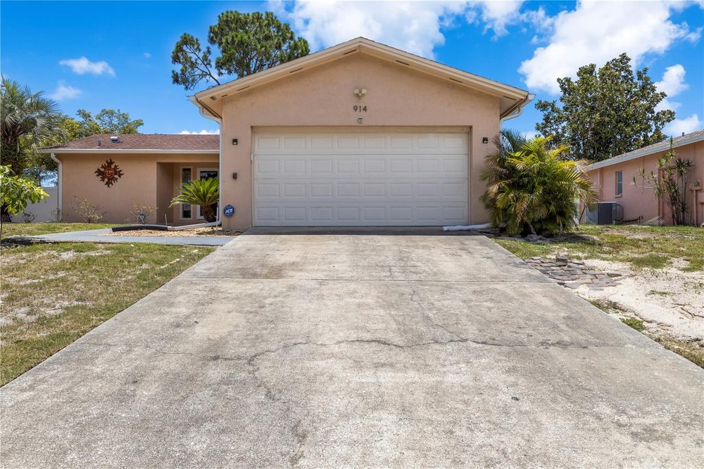 914 CARLTON ROAD, Tarpon Springs, FL 34689