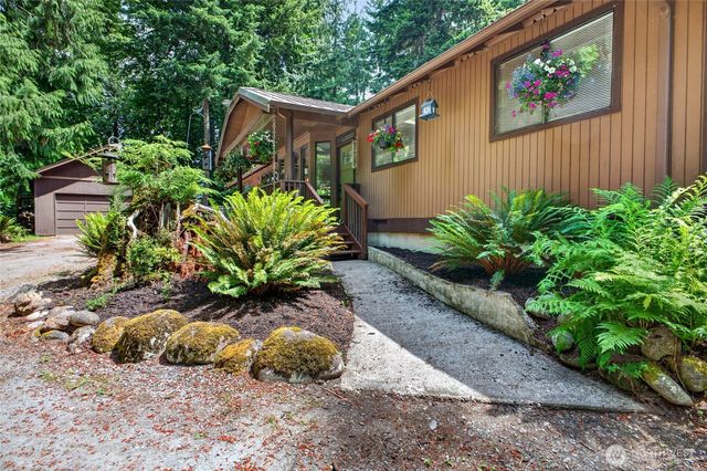 21005 197th Avenue E, Orting, WA 98360