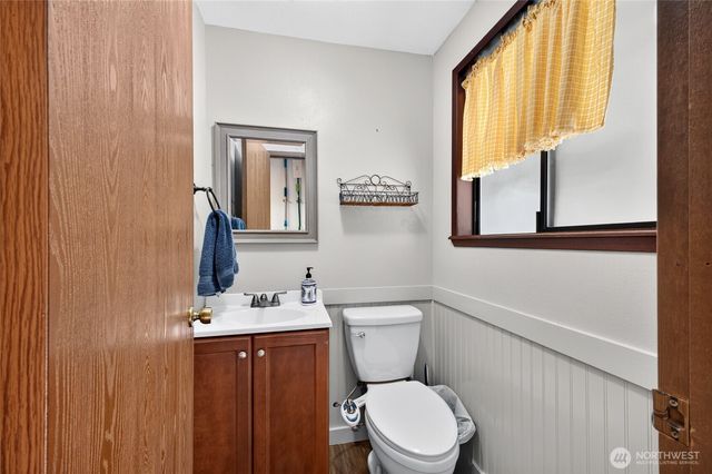 21005 197th Avenue E, Orting, WA 98360