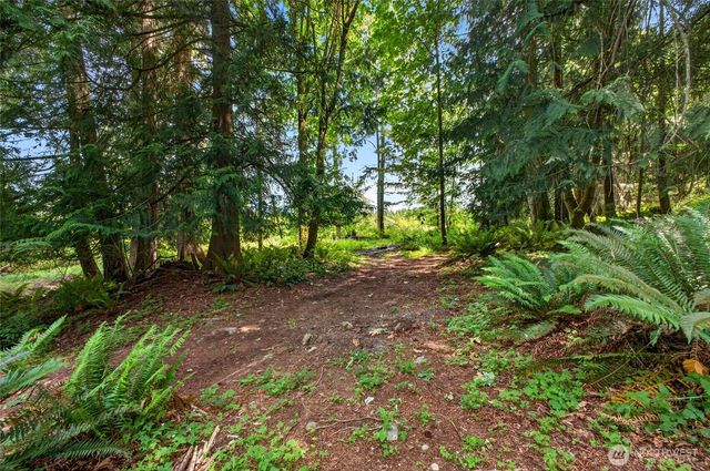 21005 197th Avenue E, Orting, WA 98360